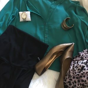 Emerald green top